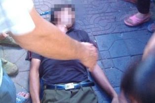 Tử vong sau khi bị dùng bát đánh vào đầu
