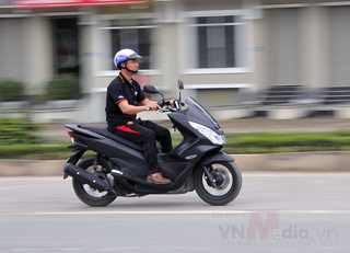 PCX 2014: Mạnh mẽ và tiện ích hơn