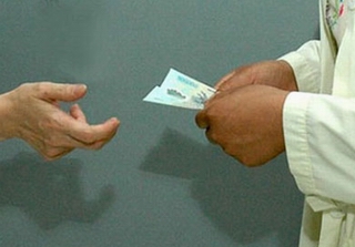 Kỷ luật hàng loạt cán bộ, bác sỹ Bệnh viện Nhi Thanh Hóa
