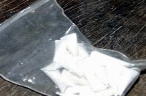 Bắt hai con nghiện &quot;buôn&quot; heroin