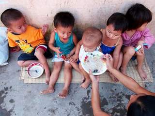 Báo động tỷ lệ suy dinh dưỡng ở trẻ dưới 5 tuổi