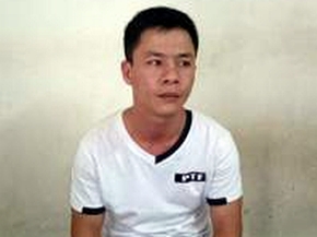 Bị dừng xe, công an &quot;dỏm&quot; tháo chạy bỏ bạn gái ở lại