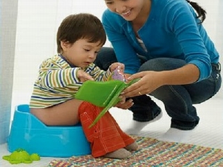 Những điều cần biết về táo bón ở trẻ