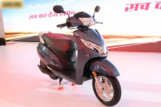 Honda ra xe ga giá mềm