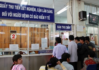 Ngăn ngừa 'rút ruột' thuốc bảo hiểm y tế