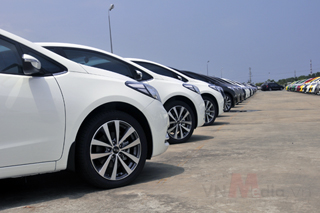 Tháng 4, thị trường ô tô tiếp tục tăng mạnh