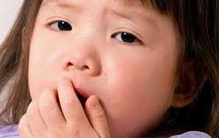 Tại sao trẻ lại ho khan?