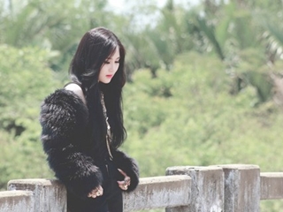 Hương Tràm đột phá với hình ảnh mới