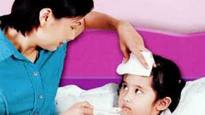 Mẹo đơn giản chăm sóc trẻ bị ho cảm tại nhà