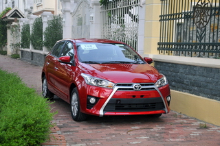Vios 2014, Fortuner tiếp tục ‘cháy hàng’
