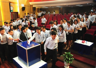 Cán bộ, nhân viên VNPT ủng hộ hơn 1,6 tỷ đồng cho các chương trình vì biển đảo