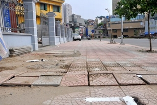 Làm ẩu vỉa hè đường nghìn tỷ, bị “cấm cửa” 2 năm