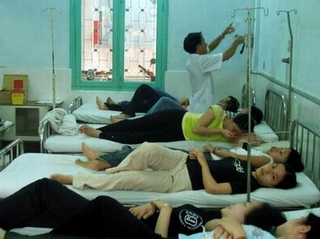 Tháng 7 hơn 700 người bị ngộ độc thực phẩm