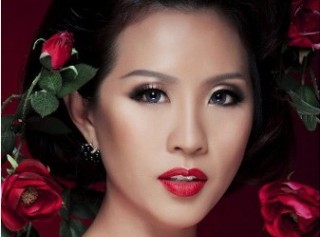 Thu Hoài sẽ tham dự Hoa hậu quý bà Hoàn vũ?