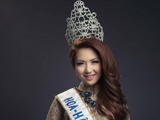 Thêm một nhan sắc Việt đăng quang hoa hậu trên đất Mỹ
