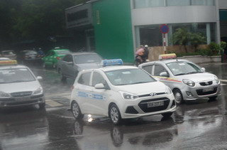 Hàng loạt hãng taxi bị phát hiện sai phạm và bị xử lý
