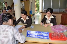 Các phương án về tính lương và đóng bảo hiểm