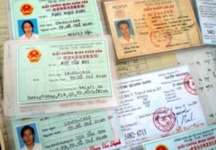 Triệt phá đường dây làm giả chứng minh thư, hộ chiếu