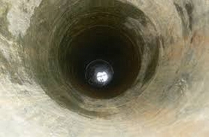 Cô giáo trẻ chết bất thường dưới giếng sâu