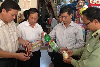 Xử lý tại chỗ nhiều cơ sở thực phẩm vi phạm