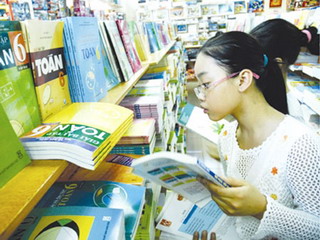 Làm rõ kinh phí đề án Đổi mới sách giáo khoa