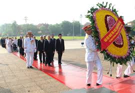 Lãnh đạo Đảng, Nhà nước vào lăng viếng Chủ tịch Hồ Chí Minh