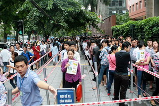 Hà Nội: Nghịch lý không tuyển được công chức