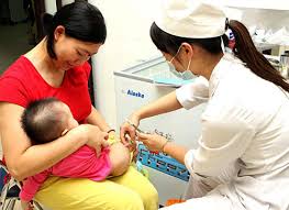 Thủ tướng chỉ thị tiêm phòng sởi và rubella cho trẻ em toàn quốc