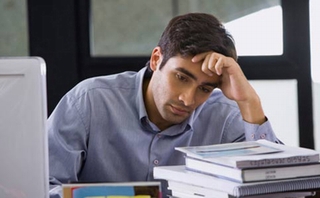 Áp lực công việc càng nhiều, sinh lý càng yếu?