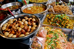 Thái Lan chế tạo rô bốt phát hiện thực phẩm ôi