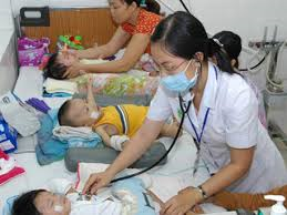 Trẻ nhập viện vì bệnh hô hấp tăng cao