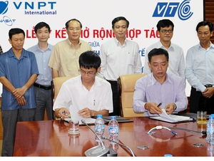 VTC thuê thêm dung lượng Vệ tinh VINASAT-1