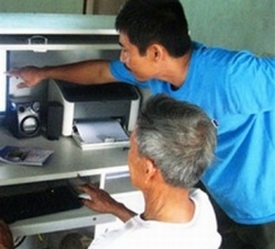 Chuyên mục “Nông thôn @”: Đồng bào dân tộc Thái dùng Internet làm giàu