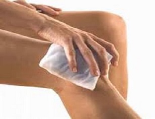 Nên chườm nóng hay lạnh khi chấn thương?