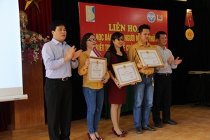 Lần đầu tiên tổ chức liên hoan tin học dành cho người mù