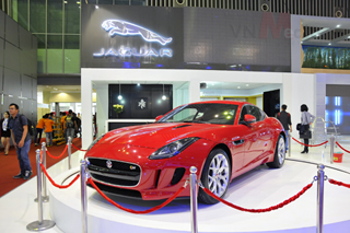 Xe sang bùng nổ tại triển lãm ô tô Việt Nam 2014