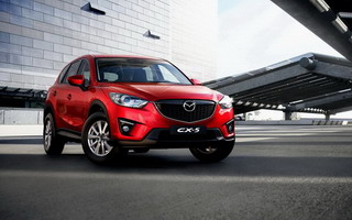 Thaco rầm rộ ưu đãi cho xe Kia, Mazda và Peugeot
