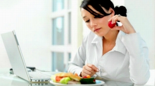 Những việc nên làm trong giờ nghỉ trưa