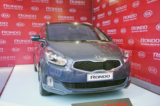 Kia Rondo mới tại Việt Nam có gì ?