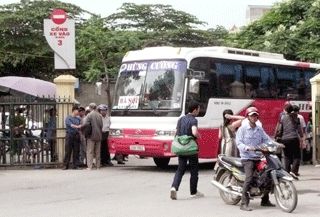 &quot;Chậm điều chỉnh giảm giá cước gây bức xúc dư luận&quot;