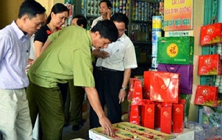 Phó thủ tướng Vũ Đức Đam:: Kiên quyết xử lý các trường hợp vi phạm an toàn thực phẩm