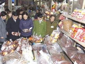Xử nghiêm vi phạm về an toàn thực phẩm trong dịp Tết
