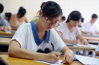 Đại học Kinh tế Quốc dân tuyển cả khối B