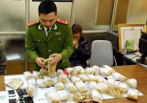 Vụ bắt giữ vàng lậu: Phó Thủ tướng Nguyễn Xuân Phúc khen Công an Hà Nội