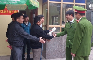 Hà Nội: Giảm án, tha tù cho hơn 300 phạm nhân