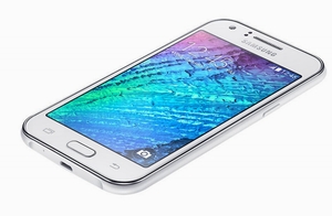 Samsung Galaxy J1 giá hơn 2 triệu đồng vẫn bị chê đắt