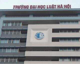 Năm 2015, Đại học Luật Hà Nội tuyển hơn 2300 chỉ tiêu