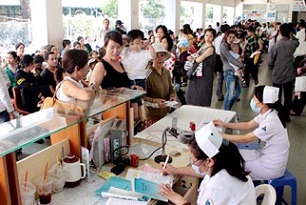 &quot;Giảm tải bệnh viện phải đi liền nâng cao chất lượng&quot;