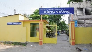 Lại một vụ nữ sinh bị vây đánh hội đồng trong lớp