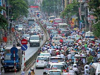 Hà Nội “áp” chỉ tiêu thu “thuế đường” cho từng quận